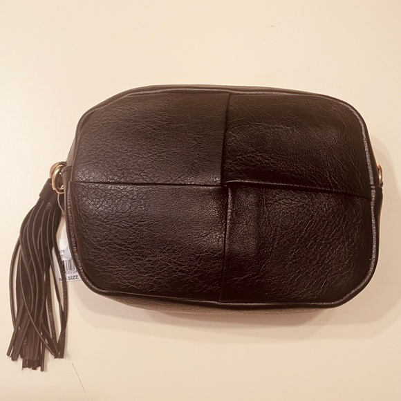 Top zip crossbody with interchangeable straps for women - Picture 8 of 9